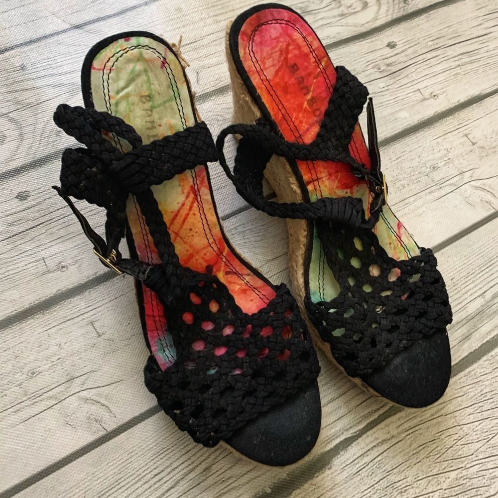 Bamboo black wedges-size 8 - Picture 2 of 6